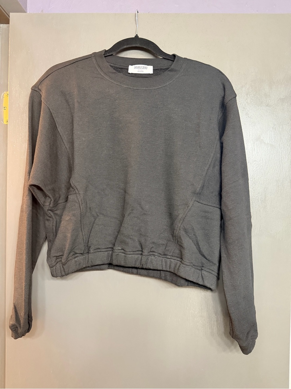 Double Zero Women's Black Crewneck Sweatshirt